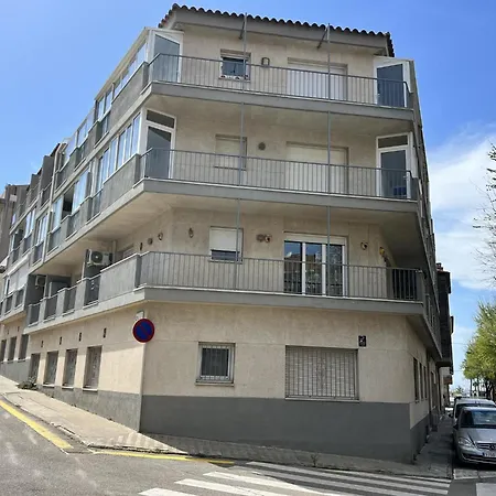 La Riera B7 * Rosas